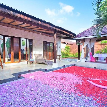 One Bedroom Private Villa Kuta Seminyak Buitenkant foto